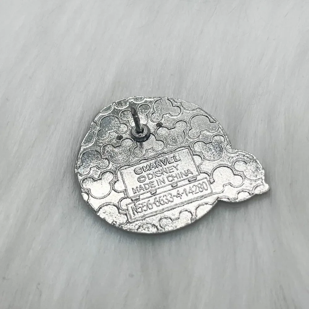 🔮‎ 5/$25 Disney Marvel Avengers Assemble Iron Man Pin